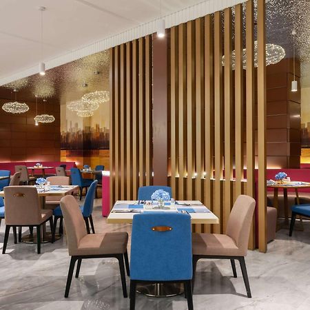 Novotel Guangzhou Baiyun Airport - Canton Fair Free Shuttle Bus & Official Registration Agency Exterior foto