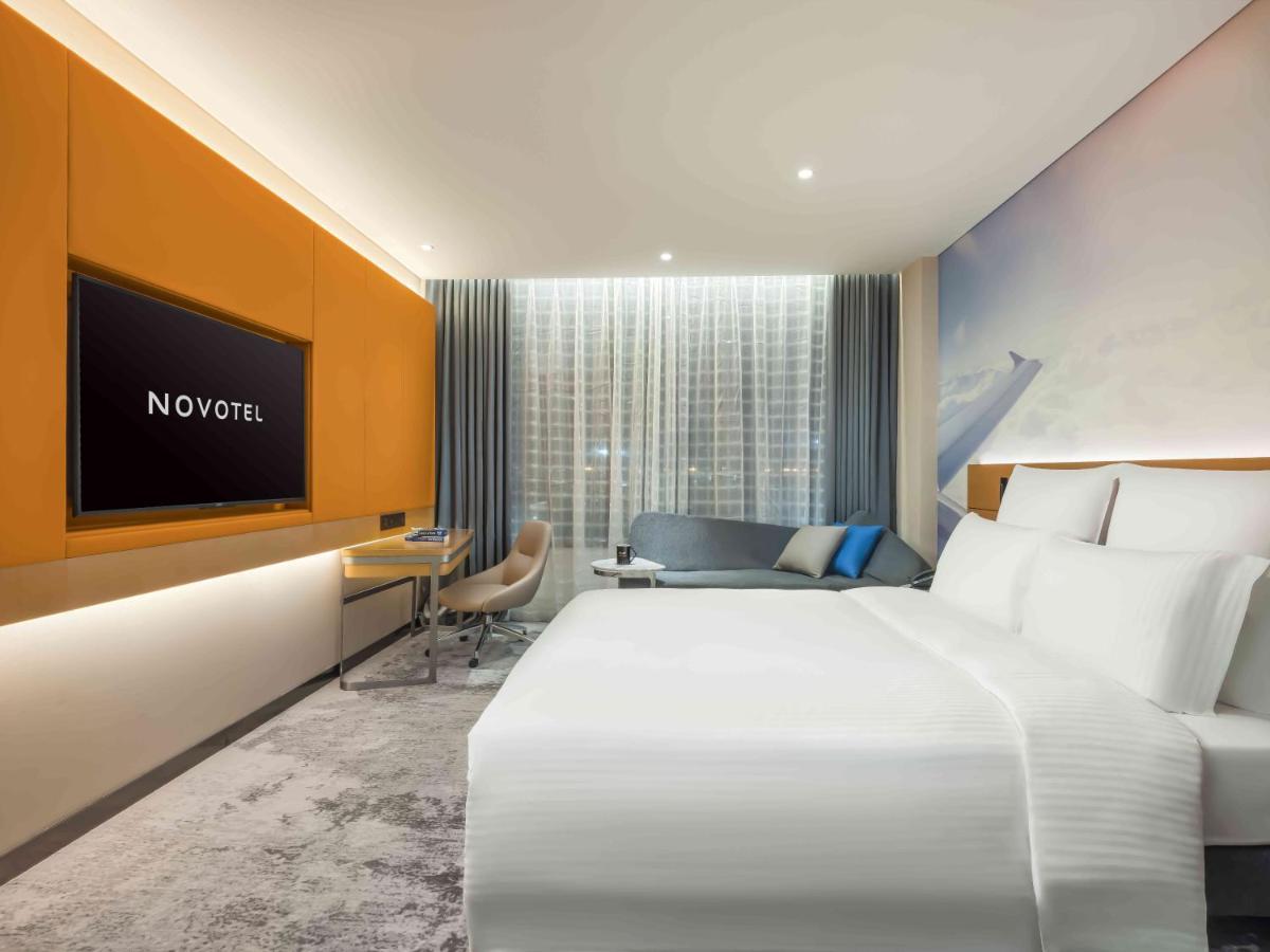 Novotel Guangzhou Baiyun Airport - Canton Fair Free Shuttle Bus & Official Registration Agency Exterior foto